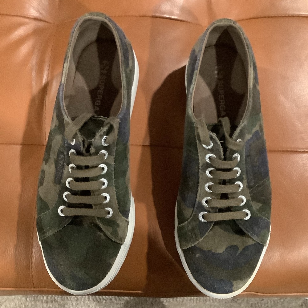 VGUC Superga suede platform sneakers, size US W9 / EU 40 - Picture 2 of 9